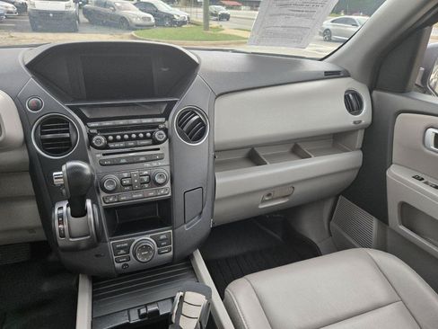 Used 2014 Honda Pilot Touring image 26
