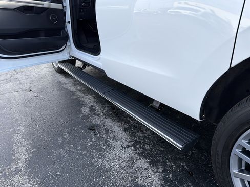 Certified 2024 Ford Expedition Max Platinum image 37