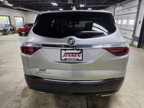 Used 2022 Buick Enclave Premium AWD/4WD image 5
