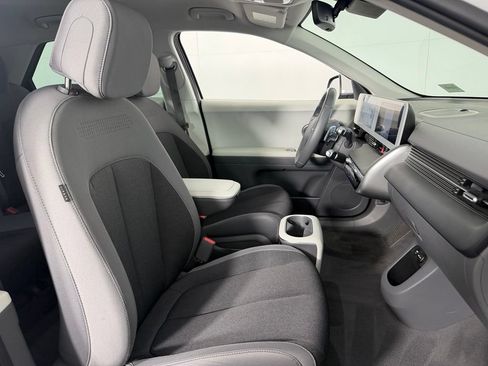 Used 2024 Hyundai Ioniq 5 SEL RWD image 34