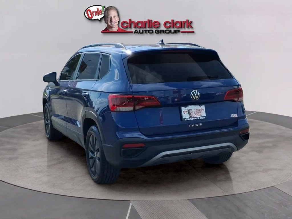 Used 2023 Volkswagen Taos S w/ Driver Assistance Package FWD image 3