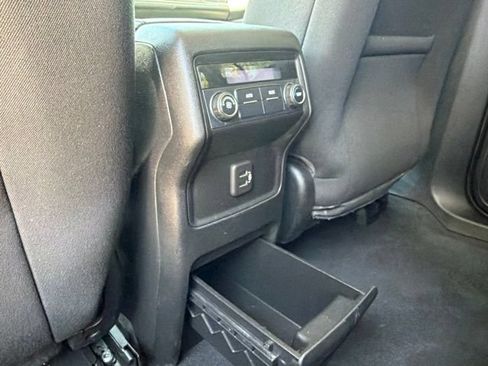 Used 2019 GMC Acadia SLE FWD image 31