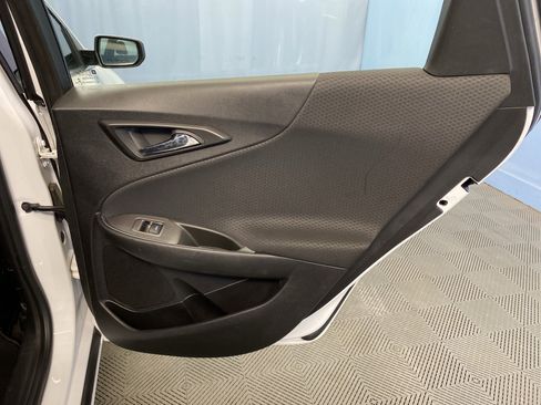 Used 2019 Chevrolet Malibu LT image 39