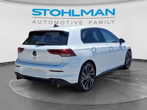Certified 2022 Volkswagen GTI Autobahn FWD image 5