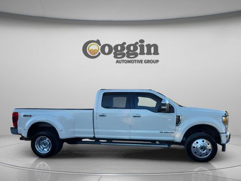 Used 2022 Ford F450 Lariat w/ Lariat Ultimate Package image 6