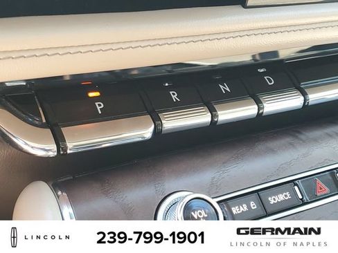 Certified 2022 Lincoln Aviator Reserve AWD/4WD image 28
