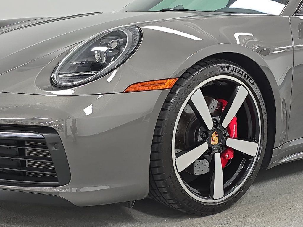 Certified 2024 Porsche 911 Carrera 4S AWD/4WD image 11