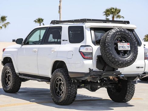 Used 2022 Toyota 4Runner TRD Pro AWD/4WD image 5