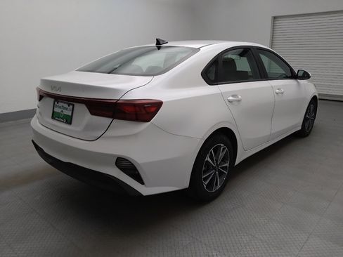 Used 2024 Kia Forte LXS image 9