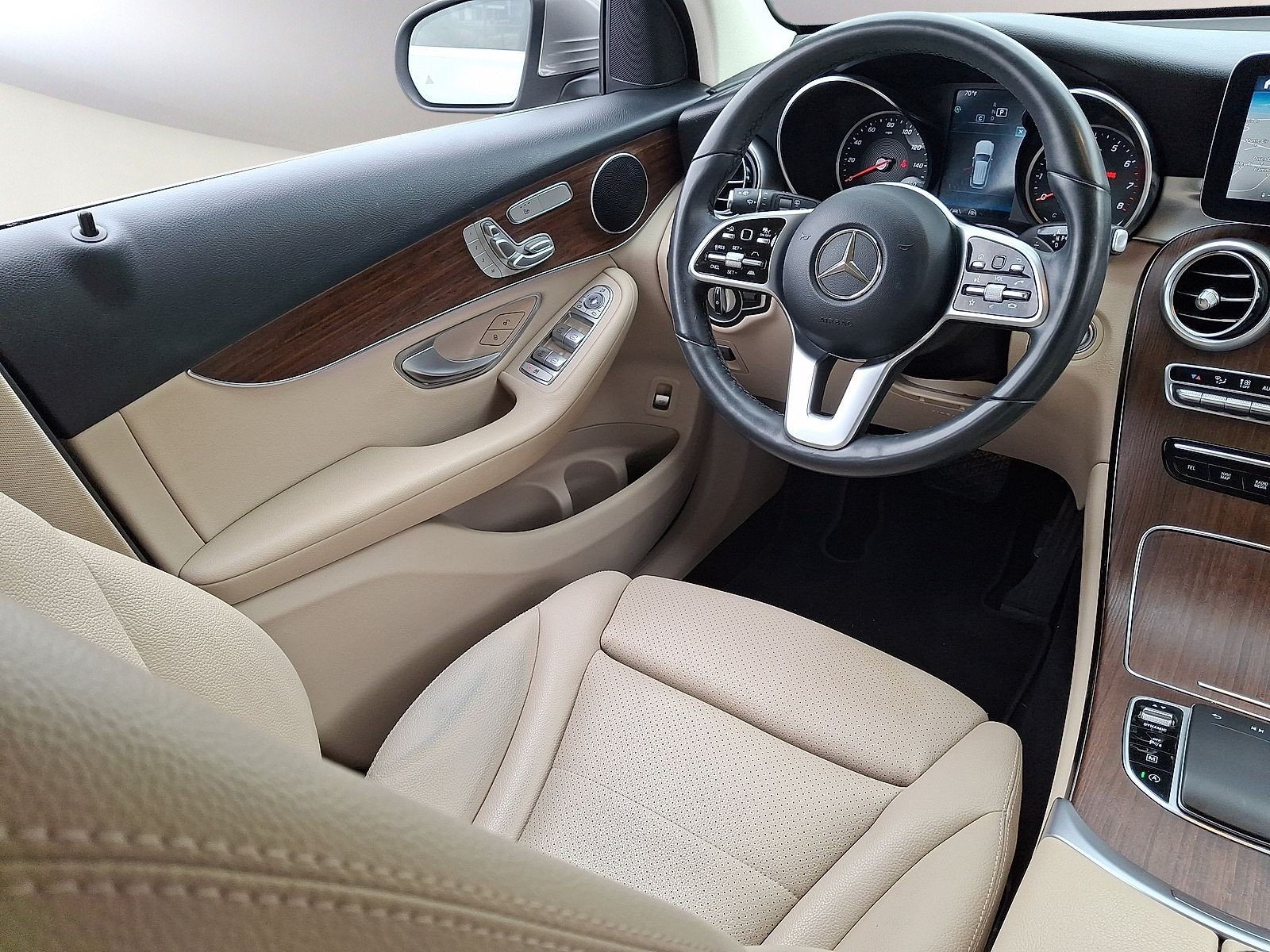 Used 2022 Mercedes-Benz GLC 300 4MATIC image 8