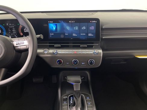 New 2026 Hyundai Kona SE image 16