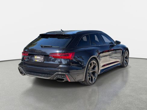 Used 2024 Audi RS 6 performance image 3
