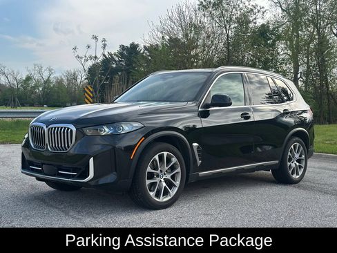 Used 2024 BMW X5 xDrive40i w/ Premium Package AWD/4WD image 5