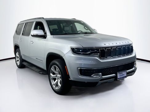 Used 2022 Jeep Wagoneer Series II image 3