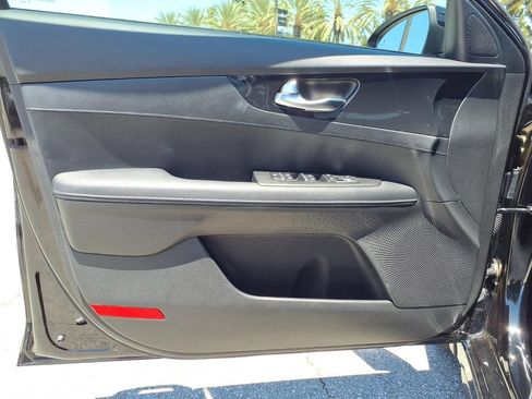 Certified 2023 Kia Forte GT-Line FWD image 20