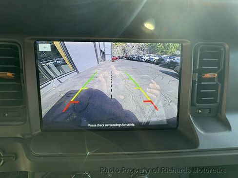 Used 2024 Ford Bronco Badlands AWD/4WD image 26