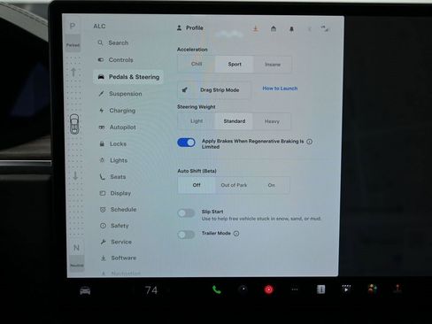 Used 2022 Tesla Model X image 24