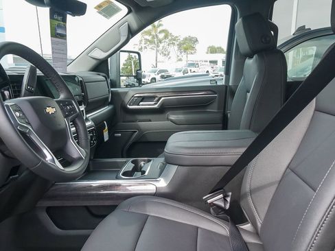 New 2026 Chevrolet Silverado 2500 LTZ w/ LTZ Plus Package image 17