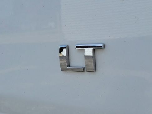 Used 2020 Chevrolet Colorado LT w/ Safety Package AWD/4WD image 7