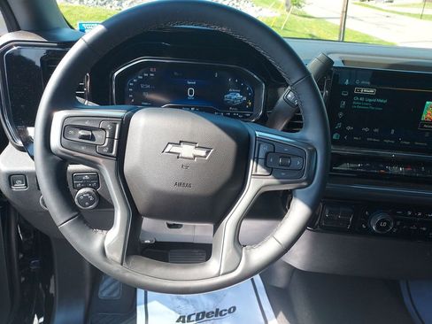 Used 2025 Chevrolet Silverado 1500 LT image 20