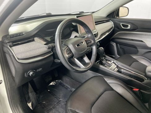 Used 2022 Jeep Compass Latitude w/ Convenience Group AWD/4WD image 9