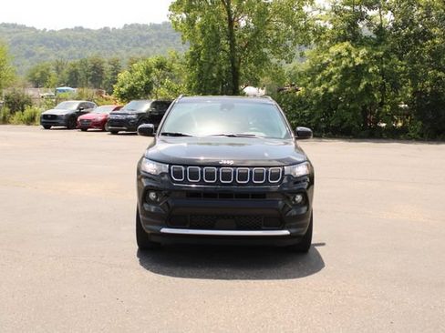 Used 2022 Jeep Compass Limited AWD/4WD image 2