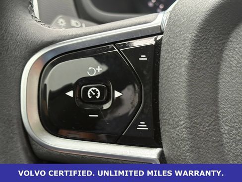 Certified 2024 Volvo XC90 T8 Plus w/ Protection Package Premier AWD/4WD image 18