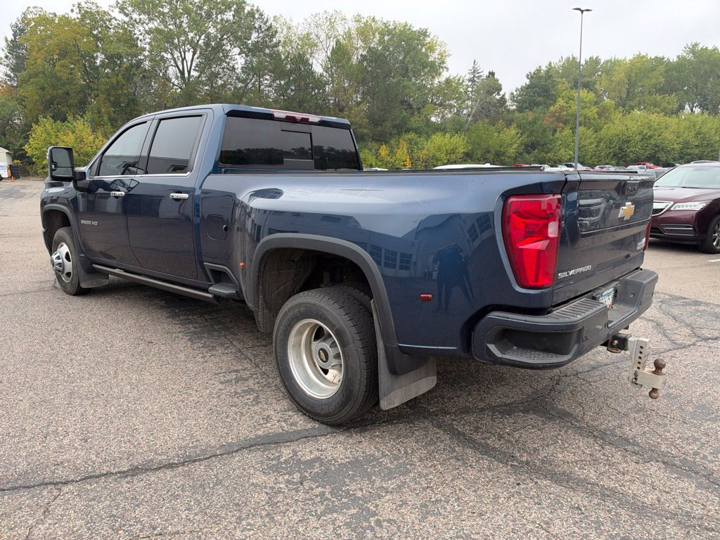 Used 2022 Chevrolet Silverado 3500 High Country w/ Safety Package II AWD/4WD image 3