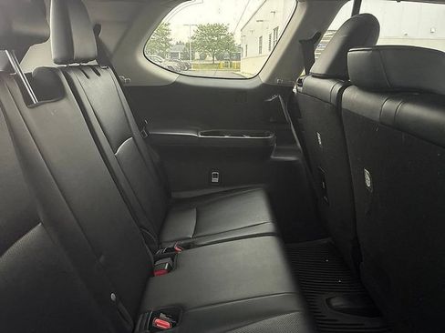 Used 2025 Toyota Grand Highlander AWD image 24