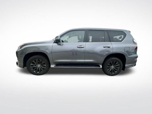 Used 2023 Lexus GX 460 Premium w/ Accessory Package AWD/4WD image 6