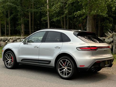 Used 2023 Porsche Macan S AWD/4WD image 13
