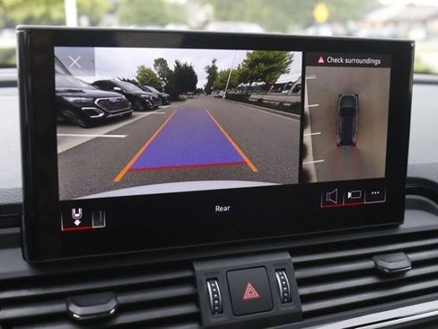 Used 2025 Audi Q5 2.0T Premium Plus image 28