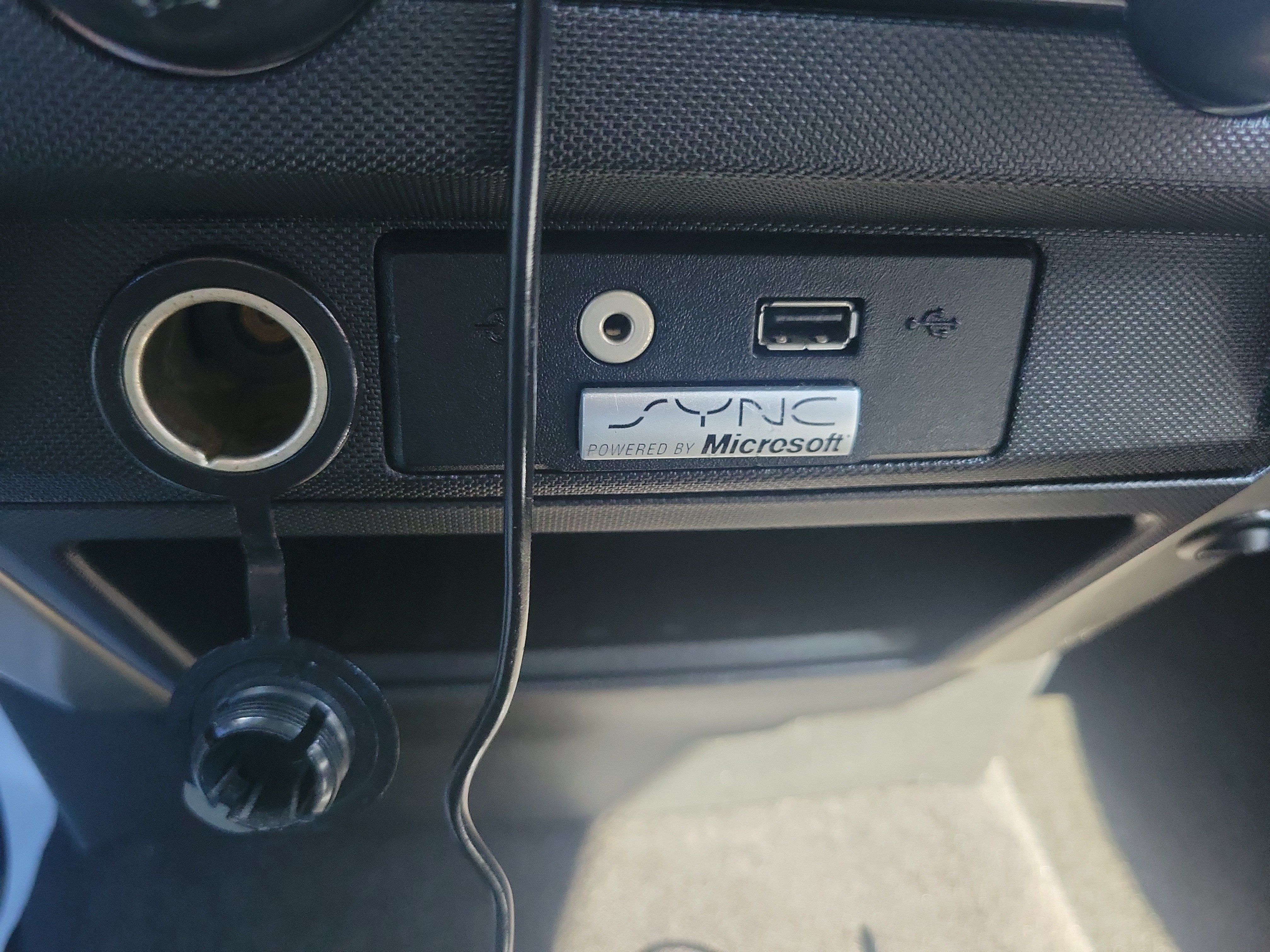 Used 2013 Ford F150 XLT w/ Trailer Tow Pkg RWD image 18