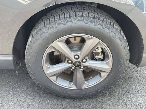Certified 2022 Ford Edge SEL w/ Sport Appearance Package AWD/4WD image 9