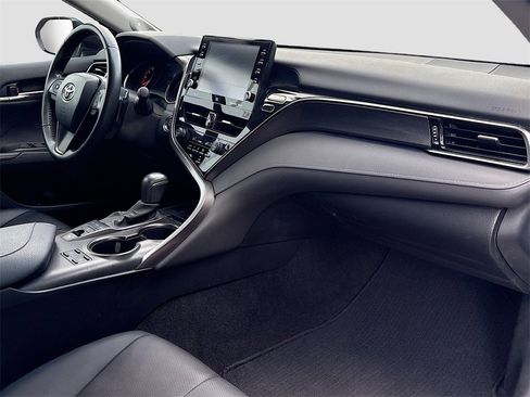 Used 2024 Toyota Camry XSE image 29