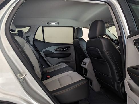 Used 2018 GMC Terrain SLT w/ Preferred Package image 16