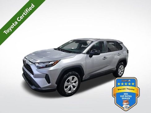 Used 2024 Toyota RAV4 LE image 1