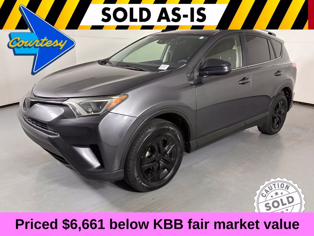 Used 2017 Toyota RAV4 LE w/ Carpet Mat Package FWD image 4