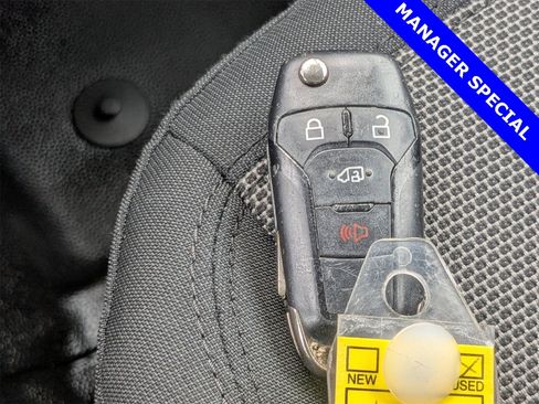 Used 2022 Ford Transit Connect XL image 30