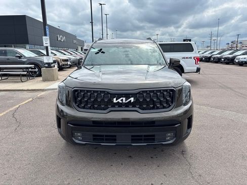 Used 2024 Kia Telluride SX X-Line AWD/4WD image 2