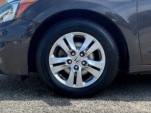 Used 2011 Honda Accord LX-P image 8
