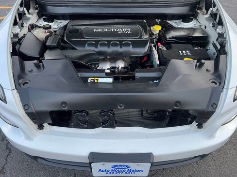 Used 2017 Jeep Cherokee Sport image 37