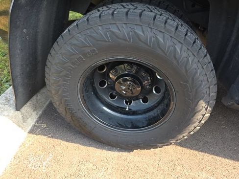 Used 2022 RAM 3500 Limited w/ Night Edition AWD/4WD image 8