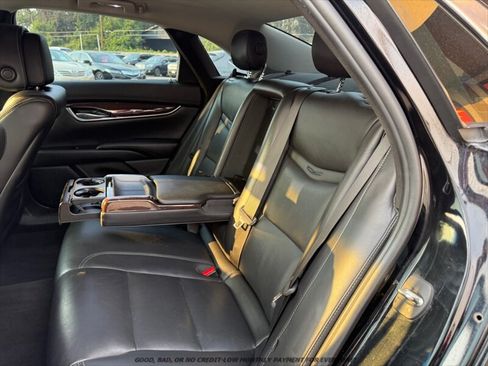 Used 2014 Cadillac XTS Luxury FWD image 15