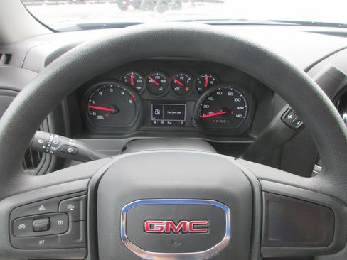 New 2026 GMC Sierra 3500 Pro AWD/4WD image 18