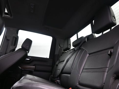 Used 2020 GMC Sierra 2500 Denali w/ Denali Ultimate Package AWD/4WD image 14