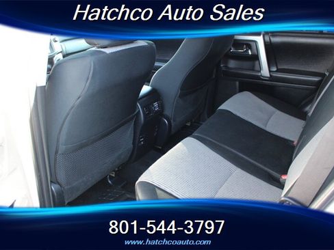 Used 2015 Toyota 4Runner SR5 AWD/4WD image 15