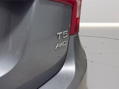 Used 2017 Volvo S60 T5 Dynamic w/ Protection Package image 27