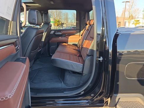 Used 2024 GMC Sierra 3500 Denali Ultimate image 5