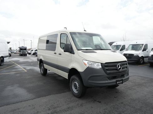 New 2026 Mercedes-Benz Sprinter 2500 image 3